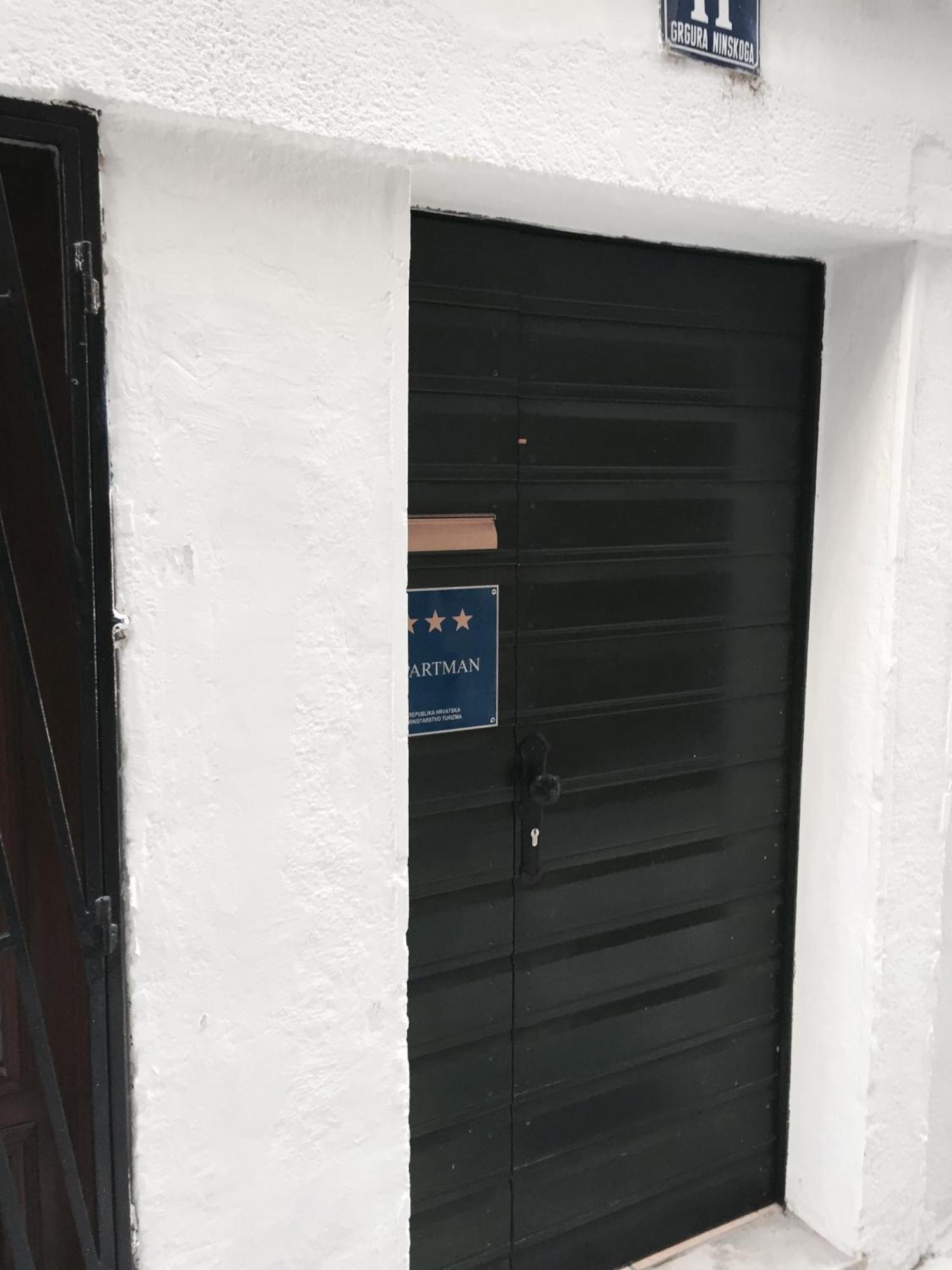 שיבניק Jerry & Oli'S Apartments מראה חיצוני תמונה